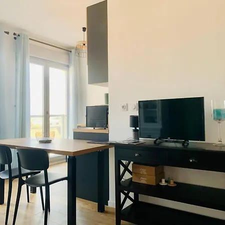 Le Treich Laplene - Parking Wifi * La Rochelle (Charente-Maritime)